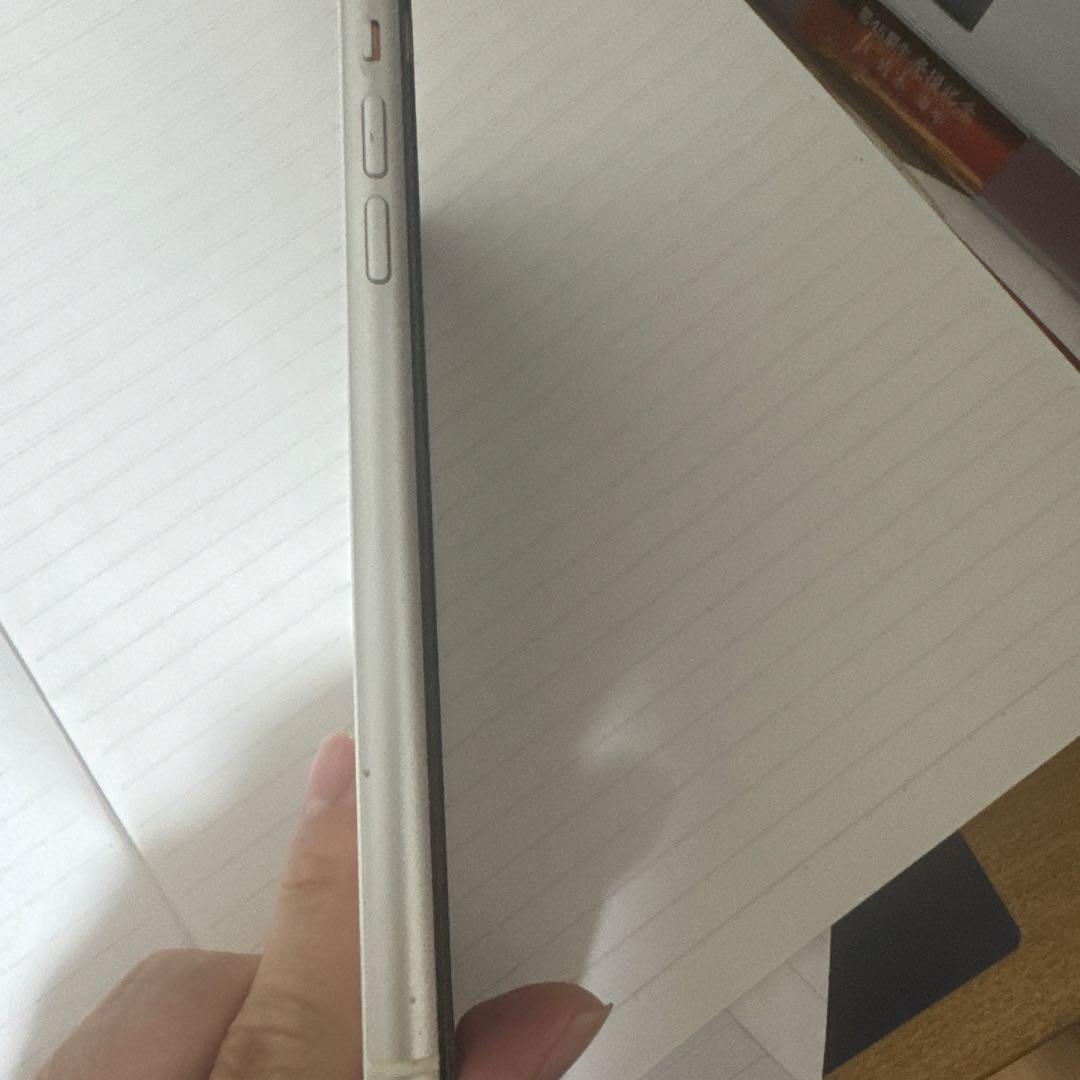 携帯電話本体 iPhone 11 64GB