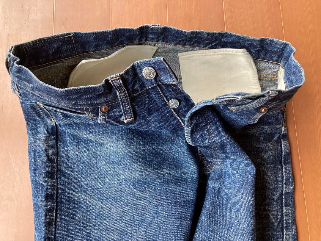 ドゥニームXX W33