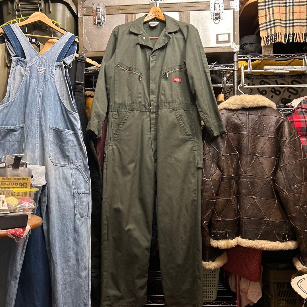 ⭐︎Dickies オリーブグリーン ⭐︎