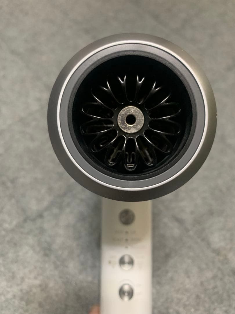 【中古】YA-MAN ヤーマン ドライヤー｜速乾×美髪設計｜動作確認済み