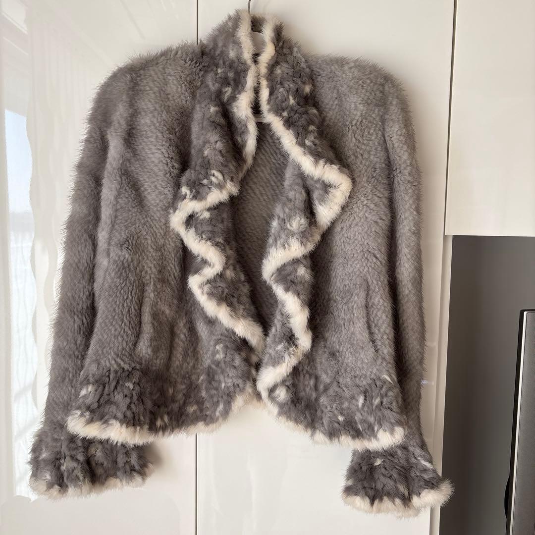 グレー フリル付きファーショートジャケット