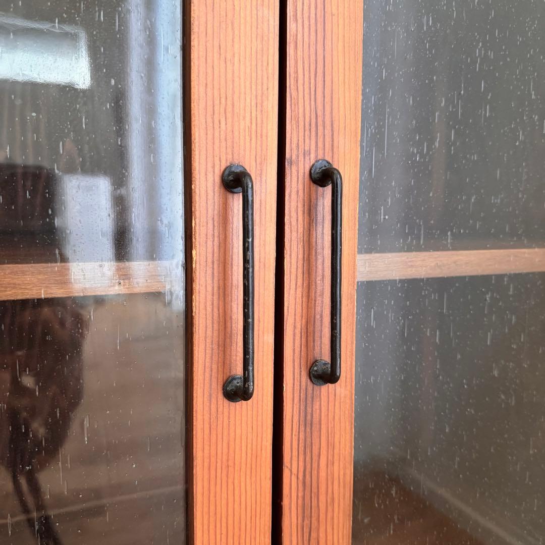 大*魂様 ビンテージ風サイドボード/ガラス扉キャビネット/テレビ台/ B-Com