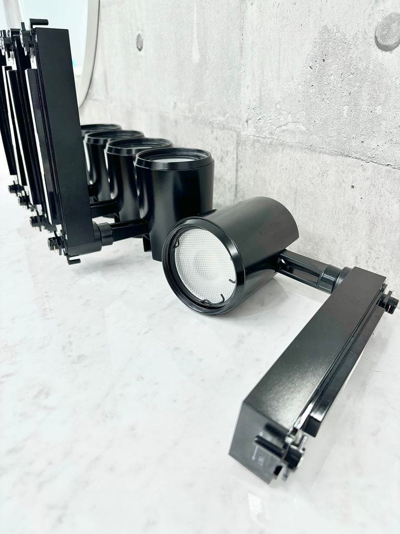 【超美品】LEDスポットライト ブラック5個セット