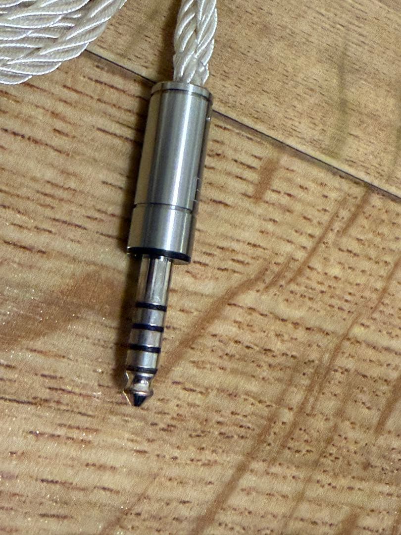 イヤホン Ark Genesis EVO V2 4.4mmtoFitear