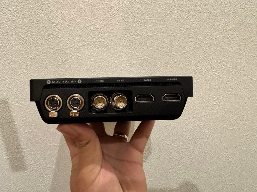 Blackmagic Video Assist 7インチ　12G HDR