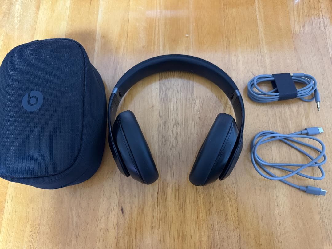 美品 Beats studio Pro ブラック 保証あり ワイヤレスヘッドホン