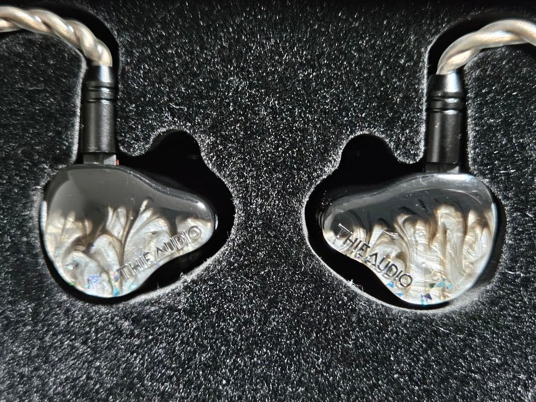 イヤホン THIEAUDIO Monarch MK3
