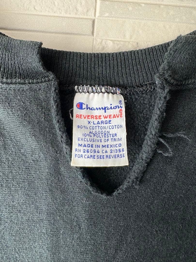 90s チャンピオン 目付きロゴ　リバースウィーブ スウェット　黒無地　XL