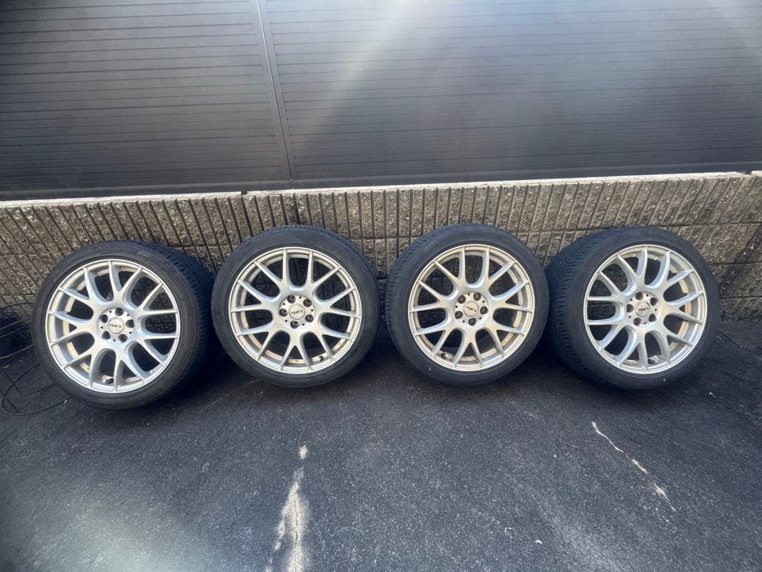 toms 17インチ ホイールタイヤセット