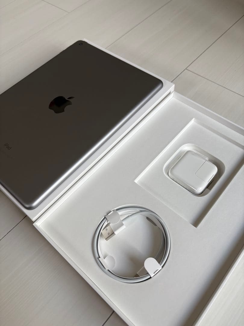 Apple iPad スペースグレー 未使用