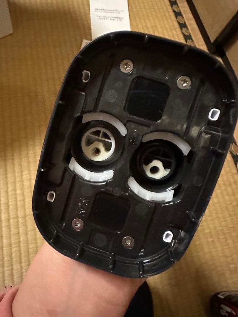 Shark コードレスシミ取りクリーナー HX100J シャーク