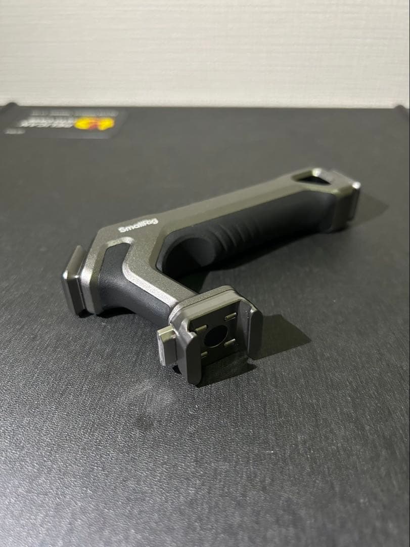 SONY α7IVバッテリー付きGODOX V1ストロボ クイックリリースゲージ