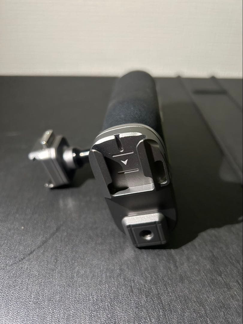 SONY α7IVバッテリー付きGODOX V1ストロボ クイックリリースゲージ