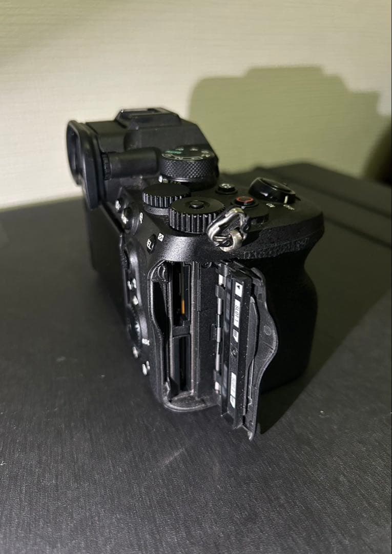 SONY α7IVバッテリー付きGODOX V1ストロボ クイックリリースゲージ