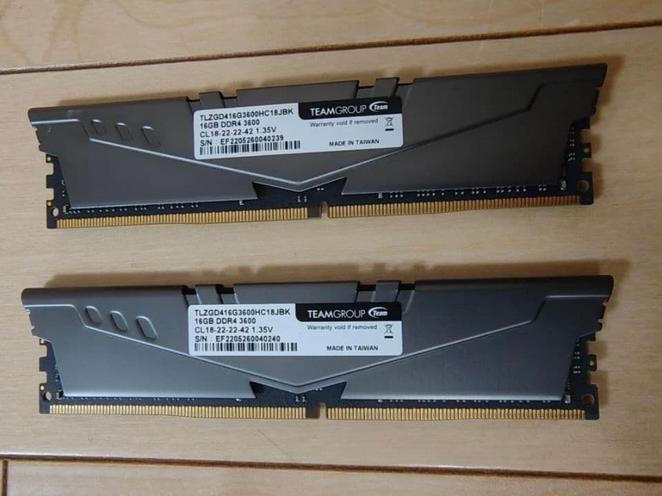 Team group DDR4 メモリ 36GB 16GB×2枚 3600