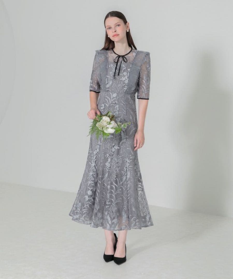 laja レースパイピングフリルマーメイドワンピースドレス