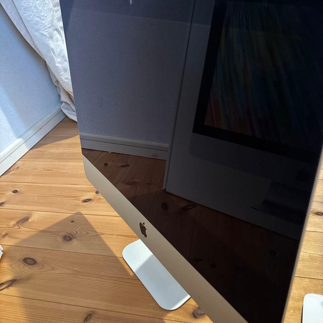 iMac Retina 4K 21.5インチ(2017)