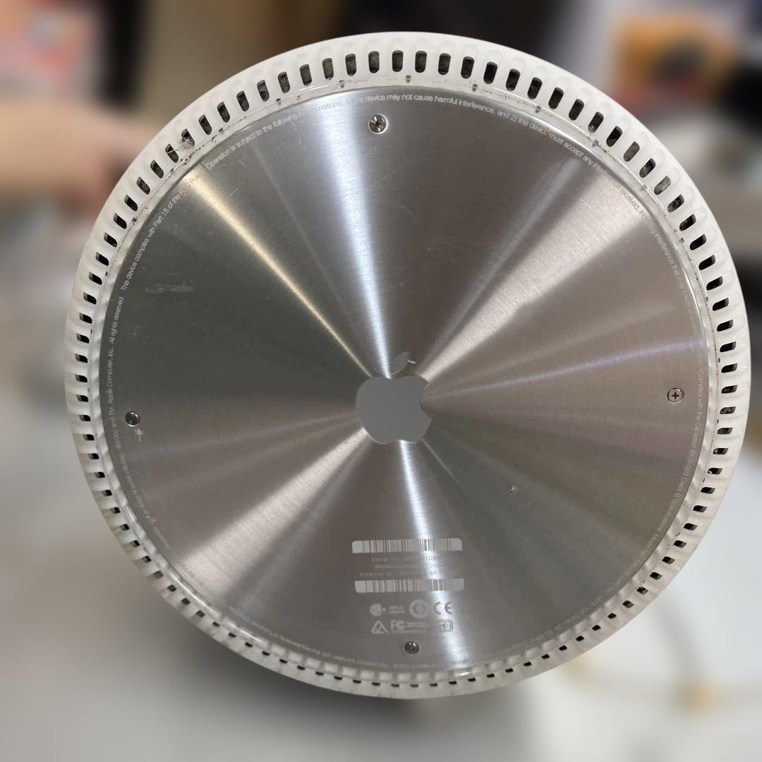 Apple iMac 古いです