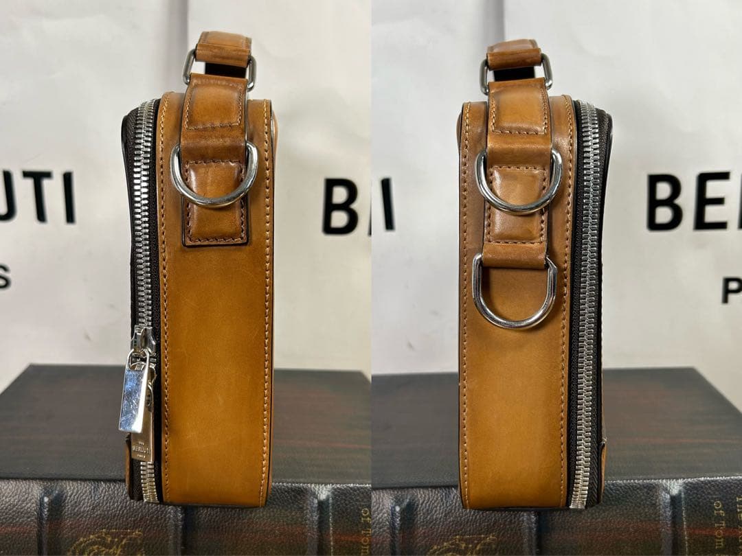 ほぼ新品 Berluti TAKE OFF PM スモール ショルダーバッグ