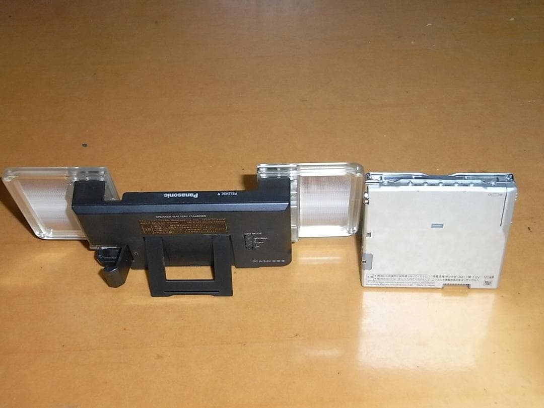 【動作確認済・コレクター】panasonic ポータブルMDプレーヤ　MJ-5９