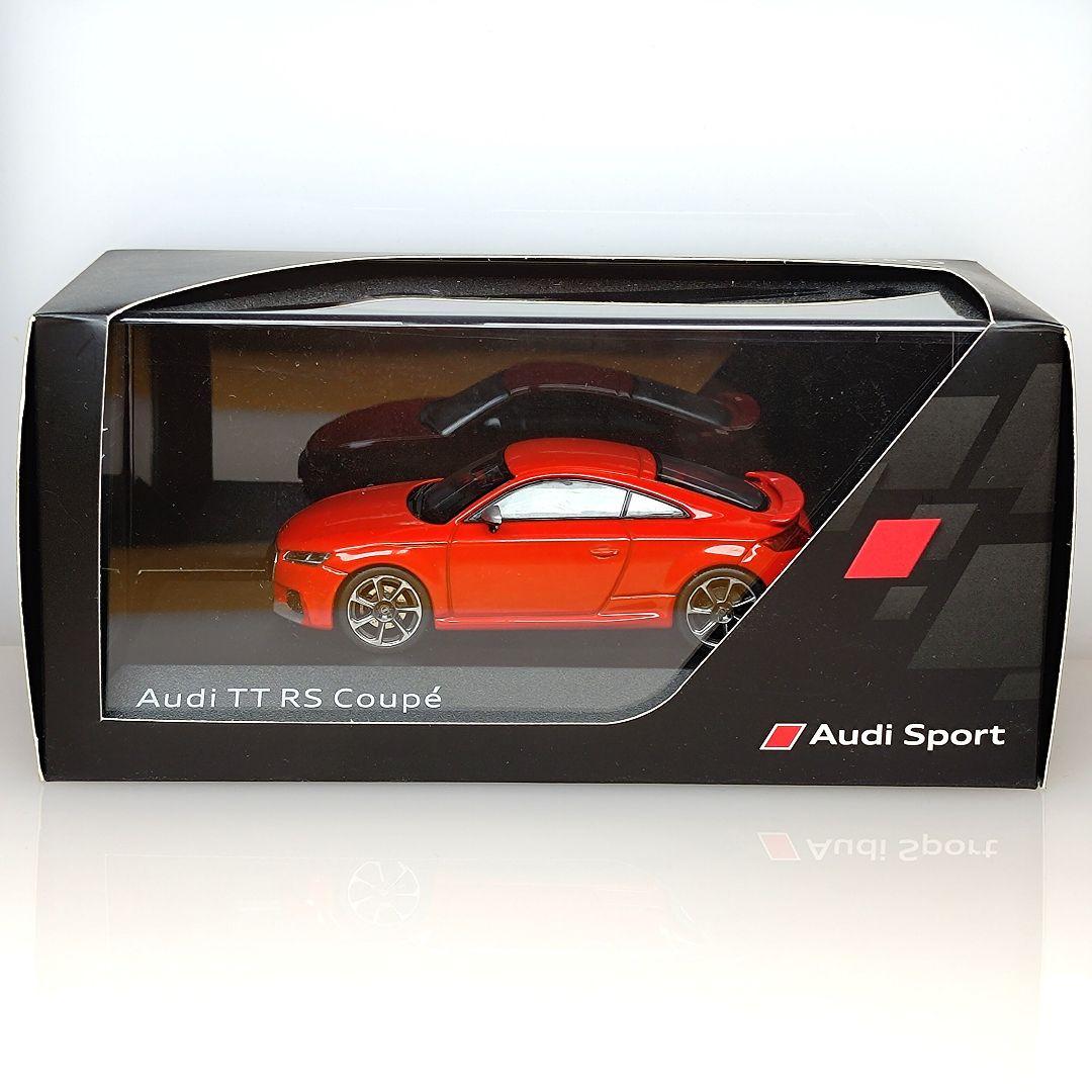 アウディ TT RS クーペ カラーサンプル カタルーニャレッド 1/43 新品