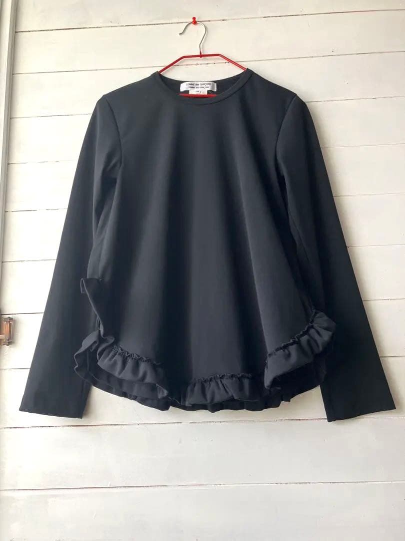 ◆comcom comdesgarçon カットソー　前後フリル　 黒