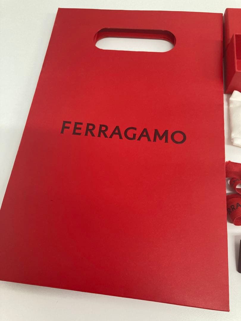 新品未使用品　FERRAGAMO フェラガモ バレッタ