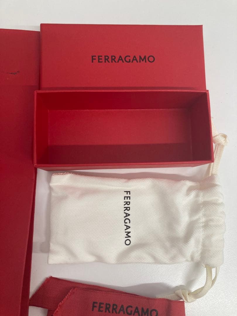 新品未使用品　FERRAGAMO フェラガモ バレッタ