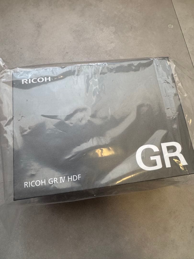 【新品未開封】RICOH GR IV HDF リコー 即日発送 デジタルカメラ