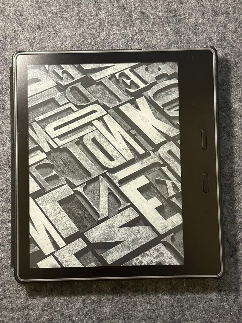 Amazon Kindle Oasis 第9世代 防水 32GB【純正カバー付】