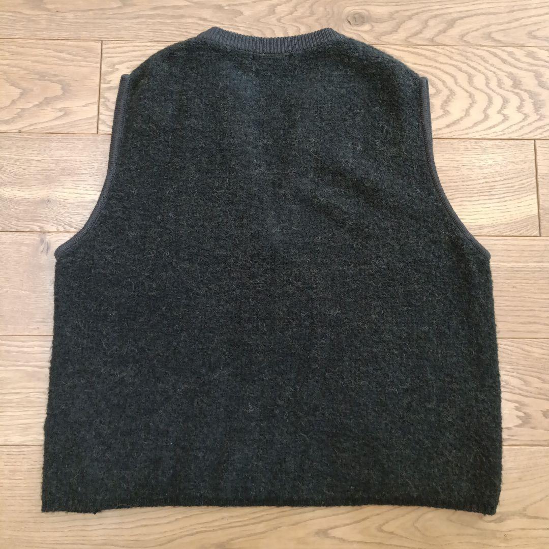 OUR アワホーム アルパカ混の洗えるニットベスト　チャコールグレー