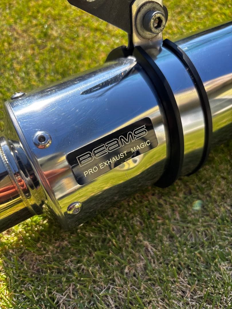 moneyグラストラッカー　BEAMS SS300ソニックマフラー