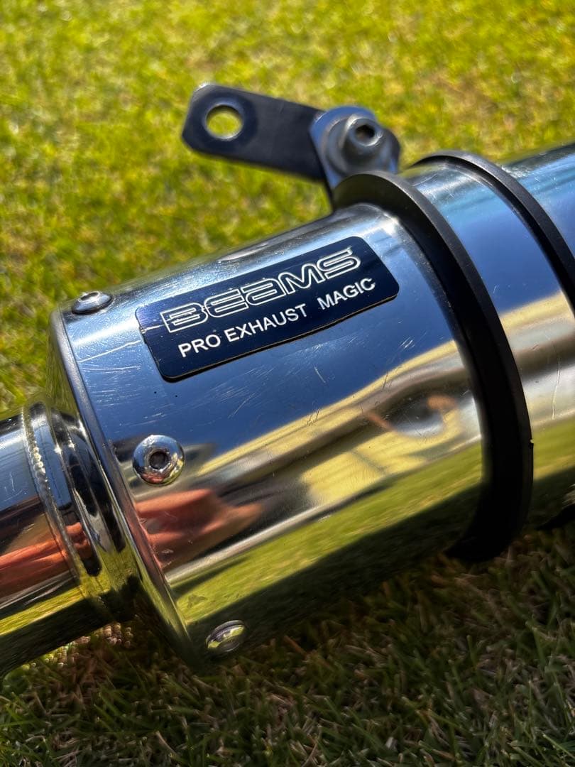 moneyグラストラッカー　BEAMS SS300ソニックマフラー