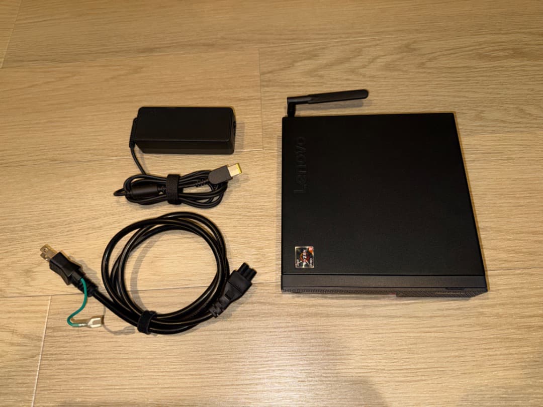 Windowsデスクトップ M75q-1 Ryzen 5 Pro3400GE/Mem16G/SSD500G