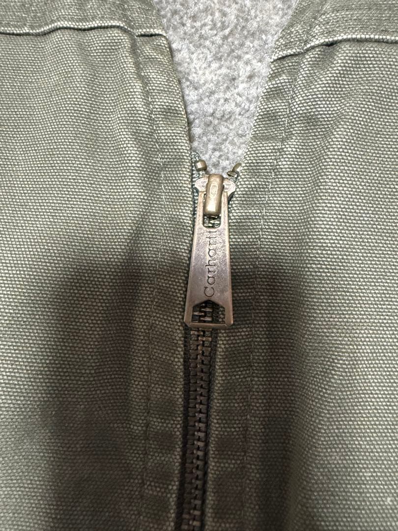 Carhartt オリーブグリーン ベスト
