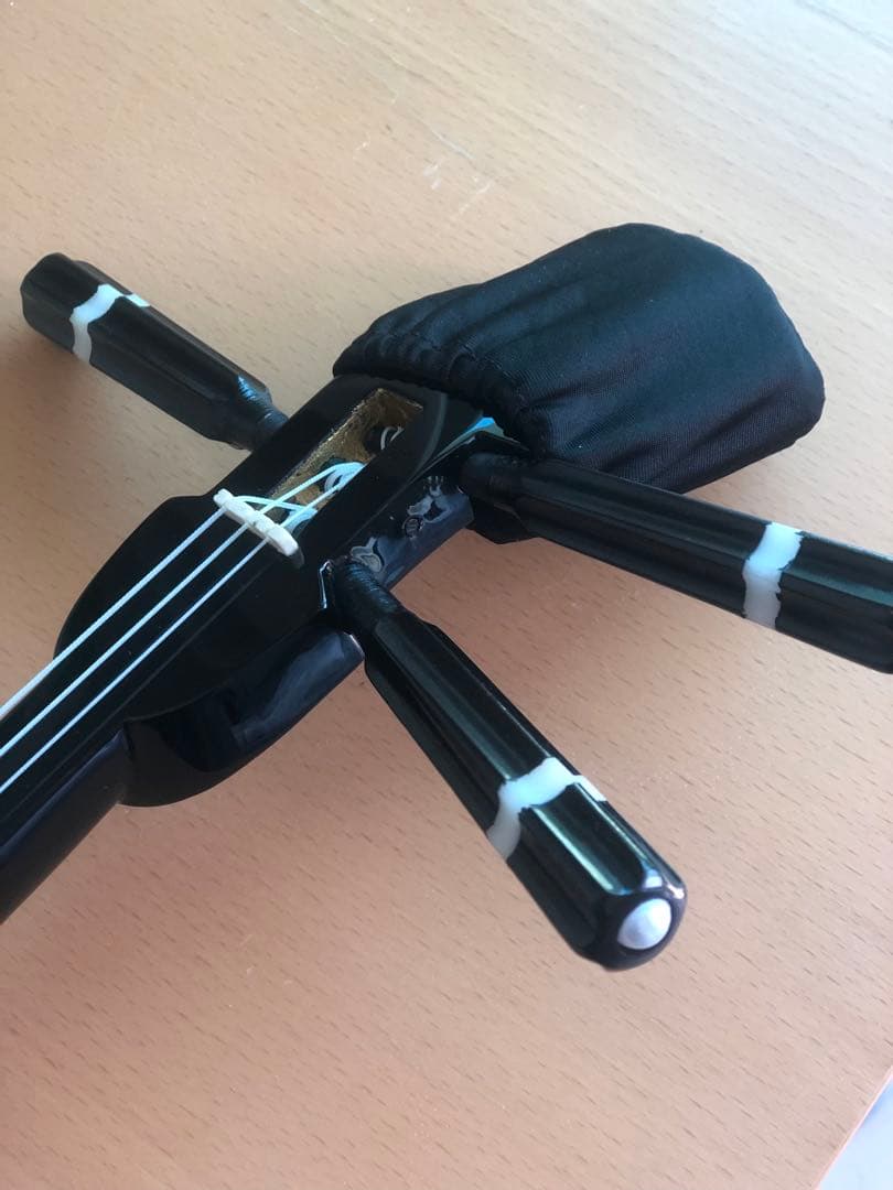 新品！チューナー付き　ミニ三線