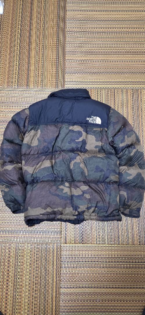 The North Face ダウンジャケット ND91842 迷彩　ヌプシ
