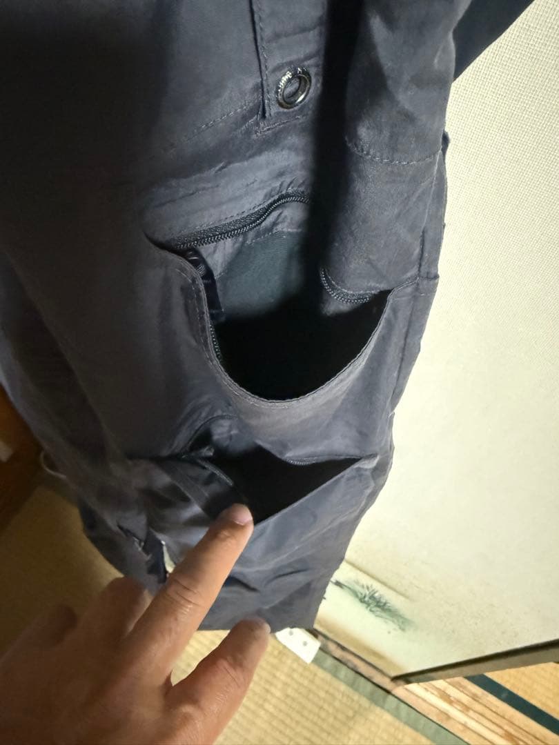 美品バートン　GORETEX スノーボードビブパンツ　女性用