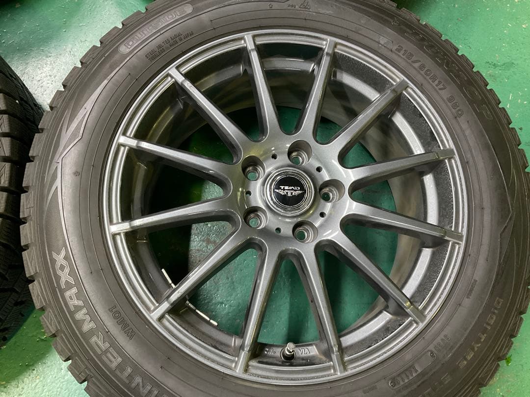 【送料無料】レクサス　UX 10系取り外し　215/60R17 中古4本セット