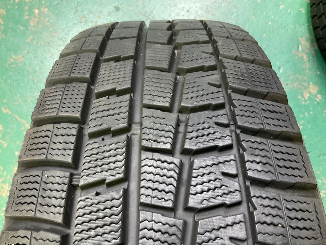 【送料無料】レクサス　UX 10系取り外し　215/60R17 中古4本セット
