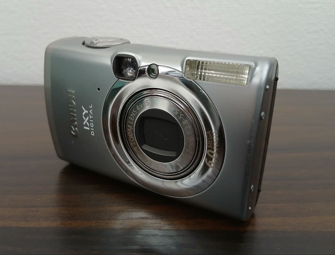 Canonキャノン IXYDIGITAL 800 IS