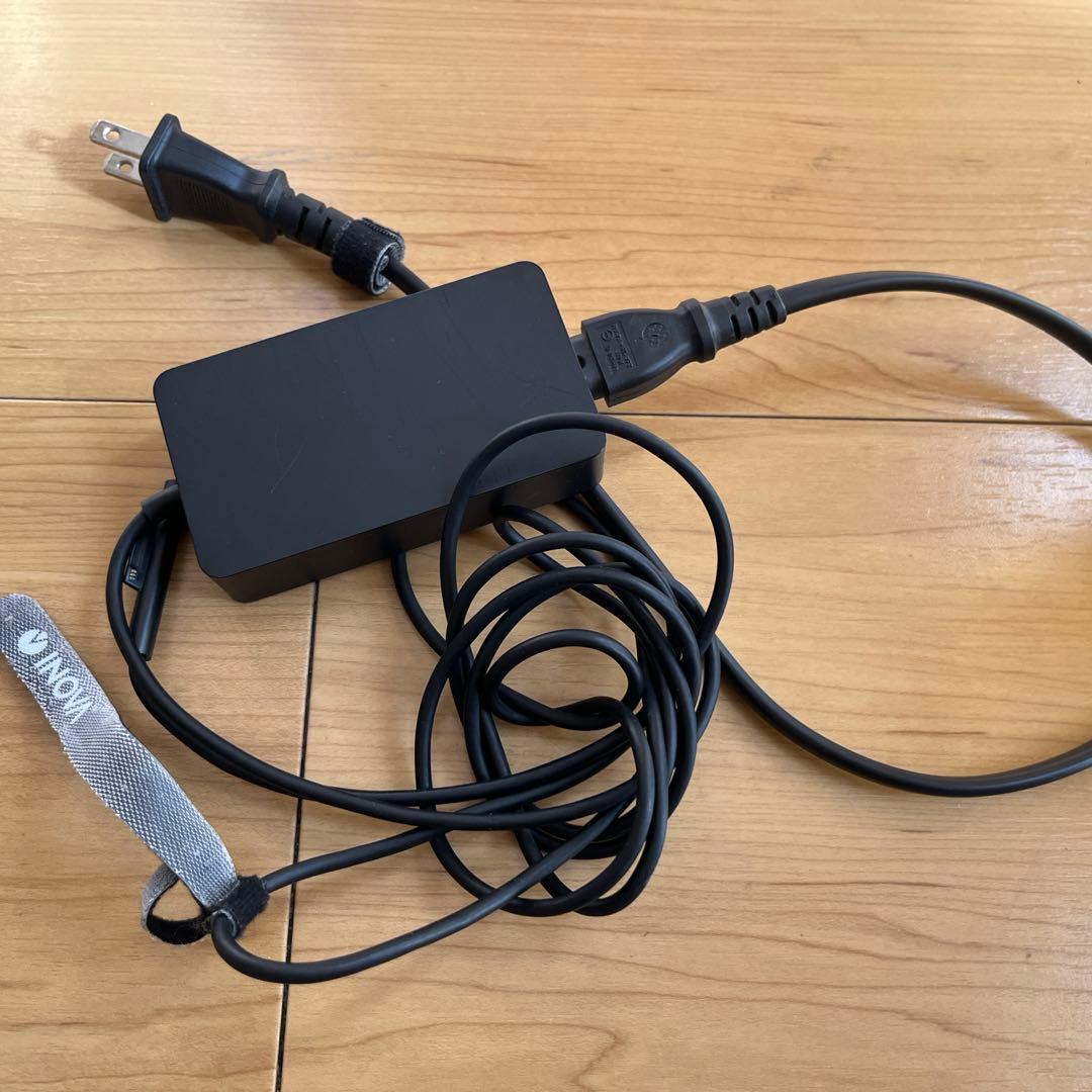 Microsoft Surface Laptop 本体 シルバー 1769