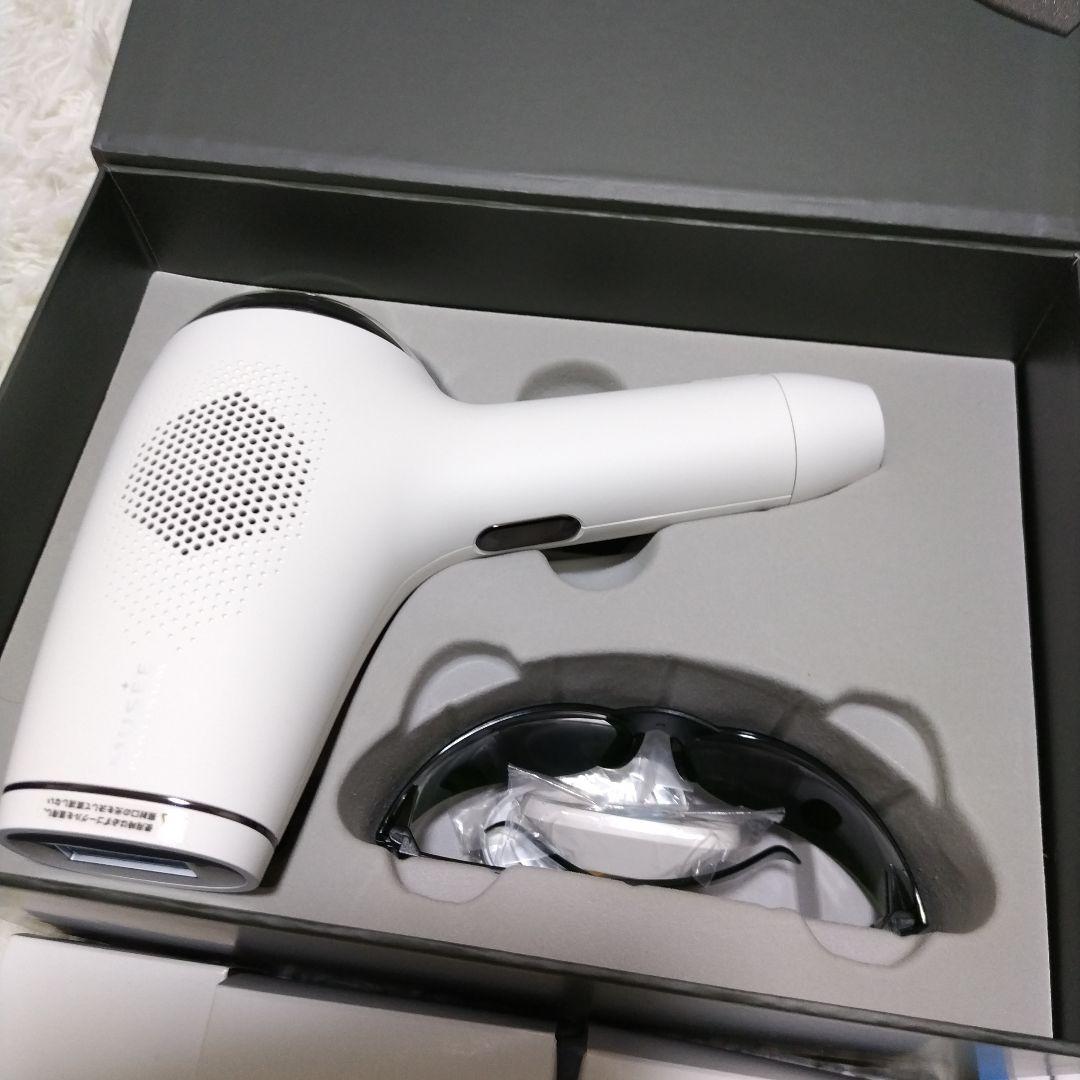 総額9万円ミュゼ エピフォトスキンケアプロ 美容脱毛器＆化粧水＆ミルクローション