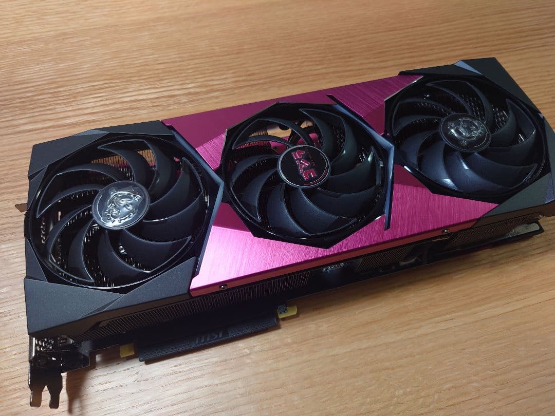 グラフィックボード・グラボ・ビデオカード RTX 3070 SUPRIM GODZILLA