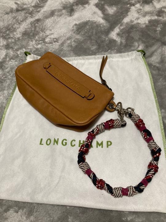 【未使用】LONGCHAMP 3D ポーチ クラッチバッグ & ストラップ