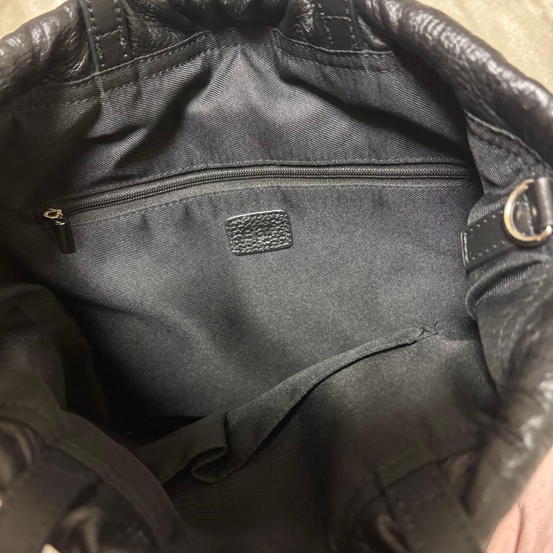 ◾︎イアパピヨネ◆コンチョ付き◆巾着 レザー　2wayバッグ　美品