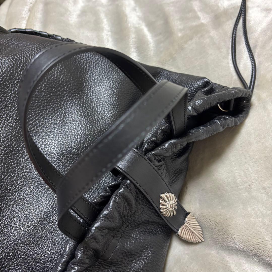 ◾︎イアパピヨネ◆コンチョ付き◆巾着 レザー　2wayバッグ　美品