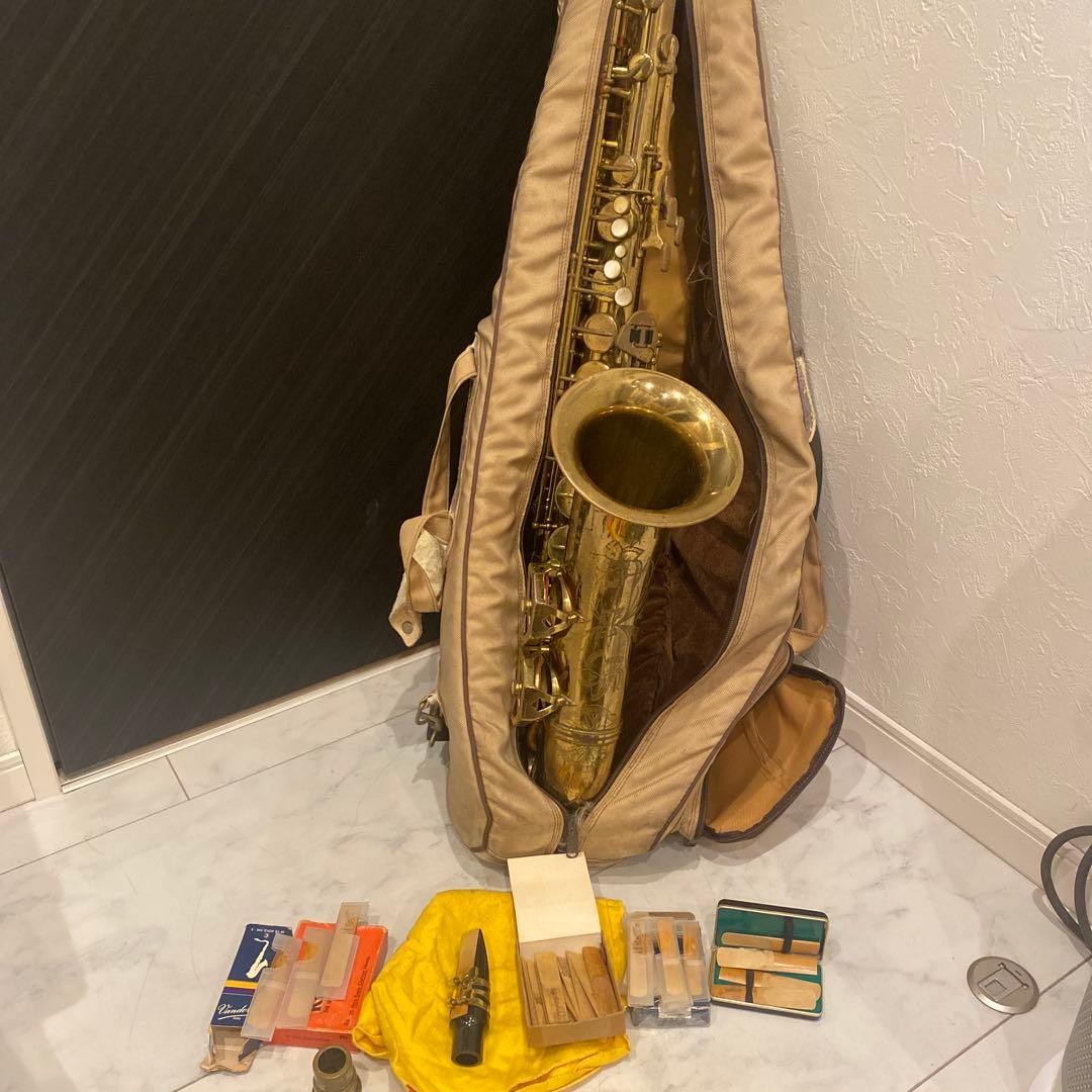 【現状品】テナーサックス