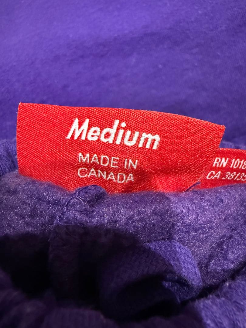 【出品本日まで】supreme Small Box Sweatshort