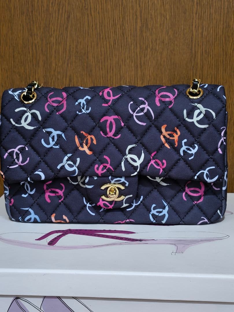 ノベルティ マトラッセショルダーバッグ